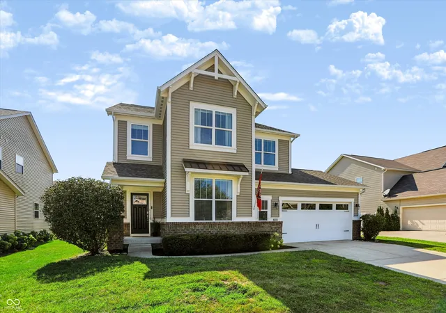 1st image of 7808 Hedgehop Dr, Zionsville, IN 46077 | MLS# 22111955