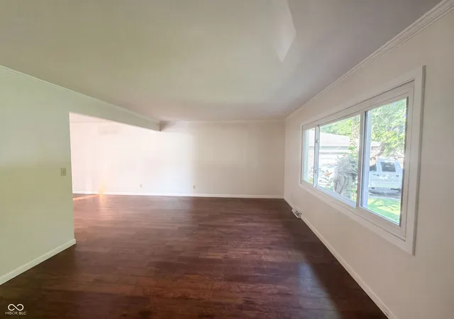 3rd image of 85 Tarry Ct, Greenwood, IN 46142 | MLS# 22111957