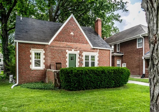 2nd image of 6105 N Park Ave, Indianapolis, IN 46220 | MLS# 22111963