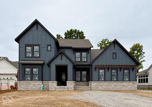 Photo 1 of Mansion for sale at 19720 Chatsworth Blvd, Westfield, IN 46074 | MLS# 22111980 | Listing updated on 2026-10-16