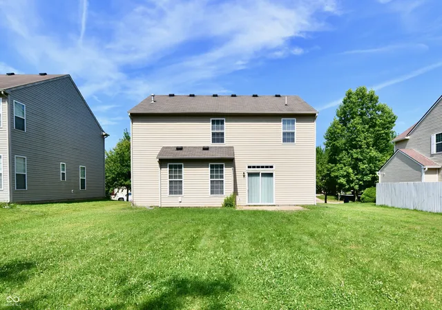 Photo 3 of Single family home for sale at 16038 Timpani Way, Noblesville, IN 46060 | MLS# 22111990 | Listing updated on 2026-09-29