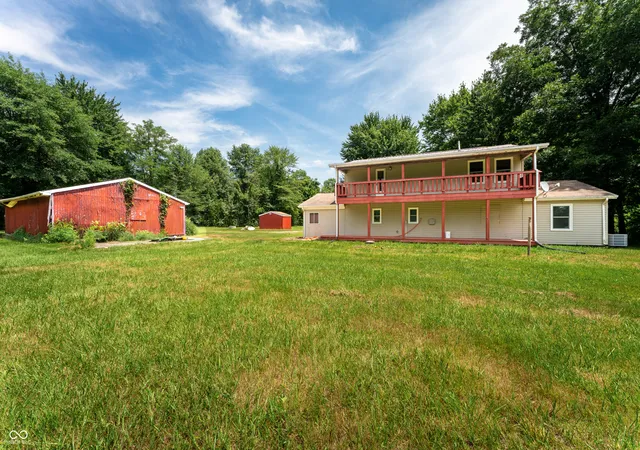 Homes for sale in Seymour, IN | 6546 N County Road 1300 E, Seymour, IN 47274 | MLS# 22111991