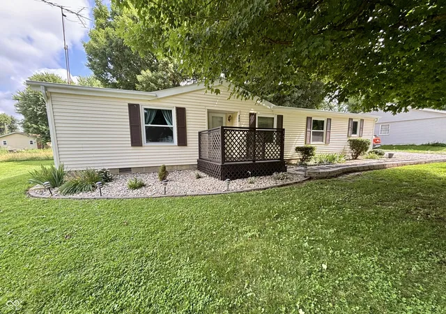image of 151 West Water St, Cloverdale, IN 46120 | MLS# 22112006