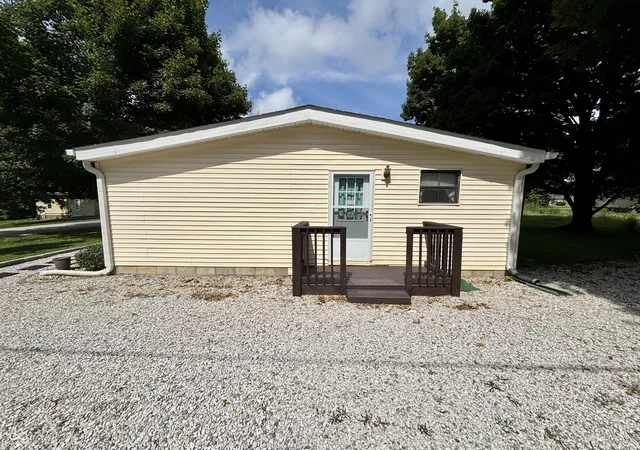 image of 151 West Water St, Cloverdale, IN 46120 | MLS# 22112006