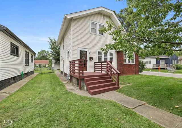 3rd image of 701 N Bradley, Indianapolis, IN 46201 | MLS# 22112032