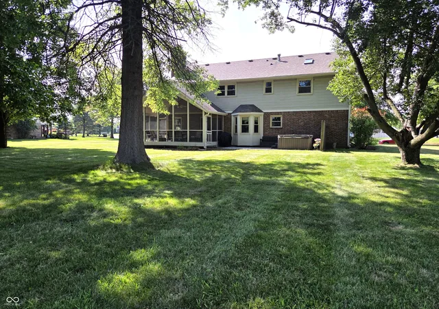 2nd image of 5835 W Countryside Ct, New Palestine, IN 46163 | MLS# 22112043