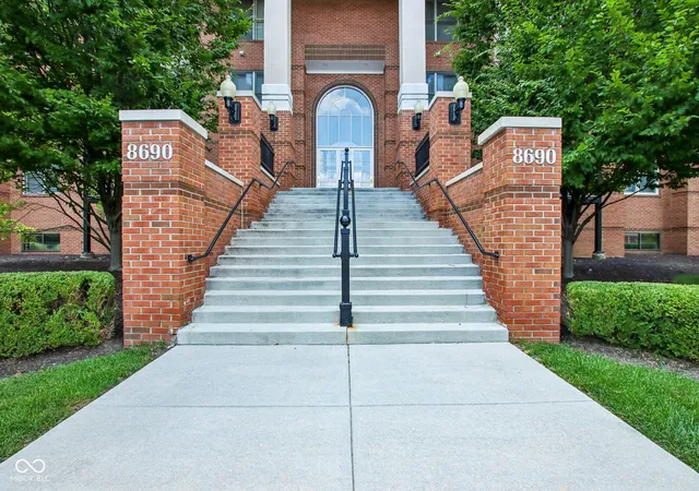 Photo 1 of Condo for sale at 8690 Jaffa Ct W #14 Dr, Indianapolis, IN 46260 | MLS# 22112048 | Listing updated on 2026-08-20