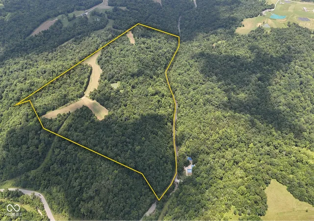 Photo 4 of Sale Pending at 7800 Markland Pike, Vevay, IN 47043 | MLS# 22112053 | Listing updated on 2026-09-27