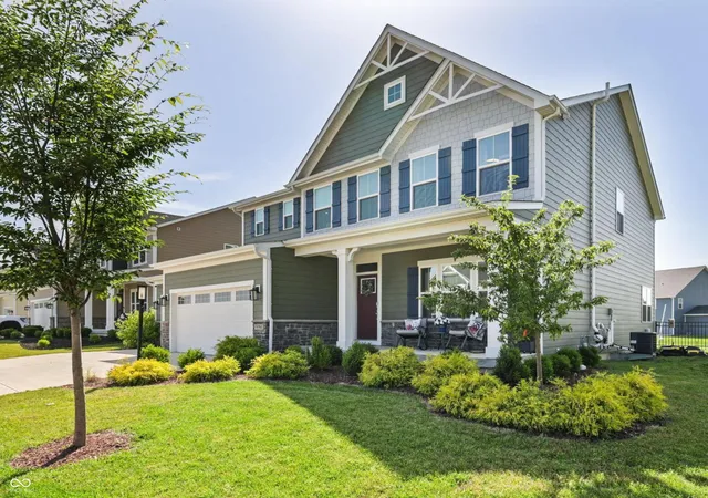 3rd image of 16764 Ayshire Dr, Fishers, IN 46037 | MLS# 22112058