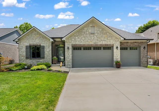 2nd image of 102 Gettysburg, Coatesville, IN 46121 | MLS# 22112062