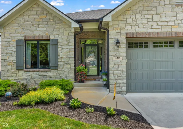 4th image of 102 Gettysburg, Coatesville, IN 46121 | MLS# 22112062