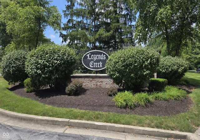 Homes for sale in Indianapolis, IN | 240 Legends Creek Pl #APT 208, Indianapolis, IN 46229 | MLS# 22112080