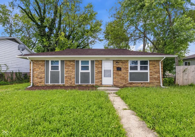 1st image of 2860 Brouse Ave, Indianapolis, IN 46218 | MLS# 22112100