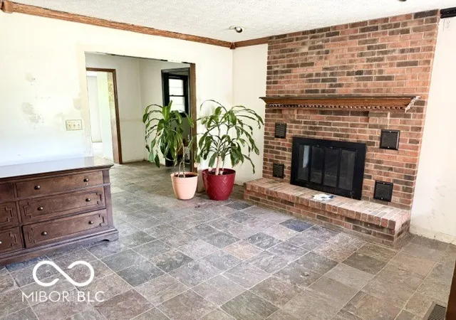 Homes for sale in Plainfield, IN | 1645 Sycamore Dr, Plainfield, IN 46168 | MLS# 22112116