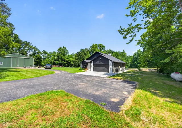 Homes for sale in Morgantown, IN | 6876 W 300 S, Morgantown, IN 46160 | MLS# 22112119