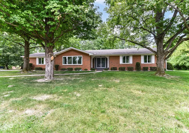 Photo 2 of Single family home for sale at 8836 Westminster Ct, Indianapolis, IN 46256 | MLS# 22112149 | Listing updated on 2026-09-20