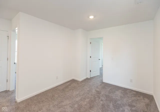16th image of 1010 Stratford Ln, Shelbyville, IN 46176 | MLS# 22112157