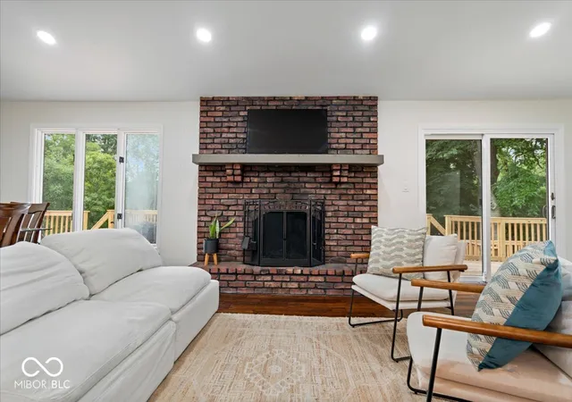 4th image of 13217 Highland Springs Dr E, Mc Cordsville, IN 46055 | MLS# 22112164