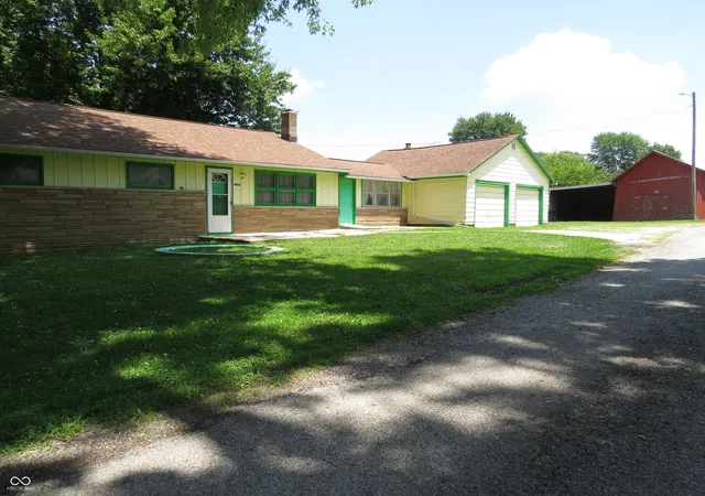 Homes for sale in North Vernon, IN | 4450 N County Road 350 W, North Vernon, IN 47265 | MLS# 22112172