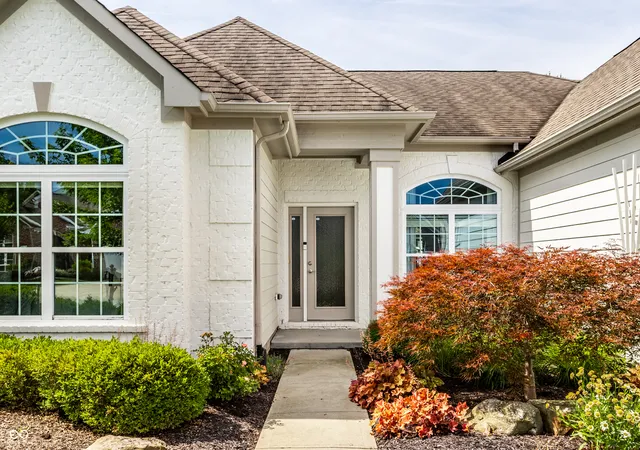 3rd image of 11923 Avedon Wy, Zionsville, IN 46077 | MLS# 22112180