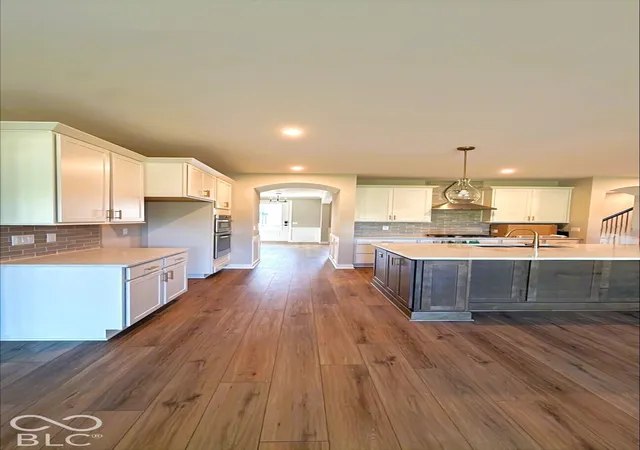 Photo 3 of Single family home for sale at 11744 Sage Crk Bnd, Fishers, IN 46037 | MLS# 22112195 | Listing updated on 2026-10-08