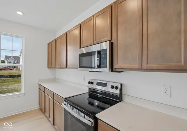 Photo 3 of Single family home for sale at 434 Chester Ln, Pittsboro, IN 46167 | MLS# 22112200 | Listing updated on 2026-10-02