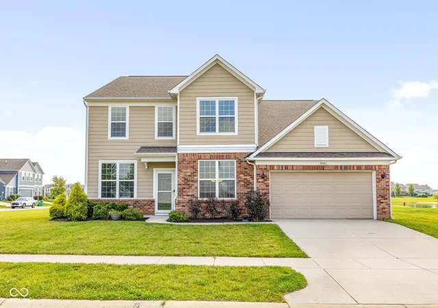 Homes for sale in Whitestown, IN | 5563 Gateway East Dr, Whitestown, IN 46075 | MLS# 22112216