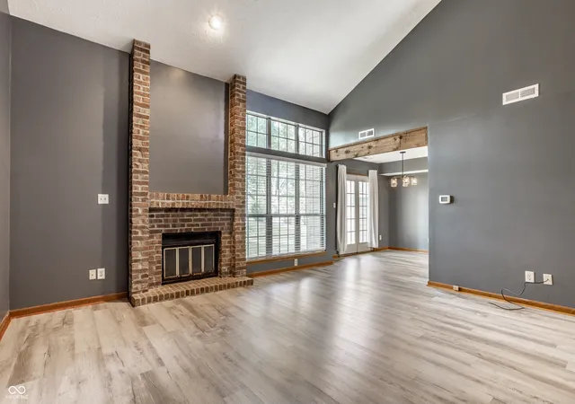 Photo 4 of Sale Pending at 6488 Miramar Ct, Indianapolis, IN 46250 | MLS# 22112229 | Listing updated on 2026-07-22