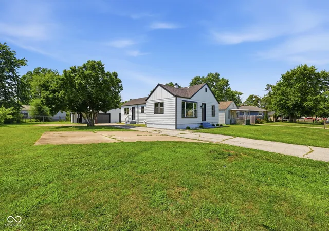 Photo 3 of Single family home for sale at 1238 S Centennial St, Indianapolis, IN 46241 | MLS# 22112251 | Listing updated on 2026-09-01