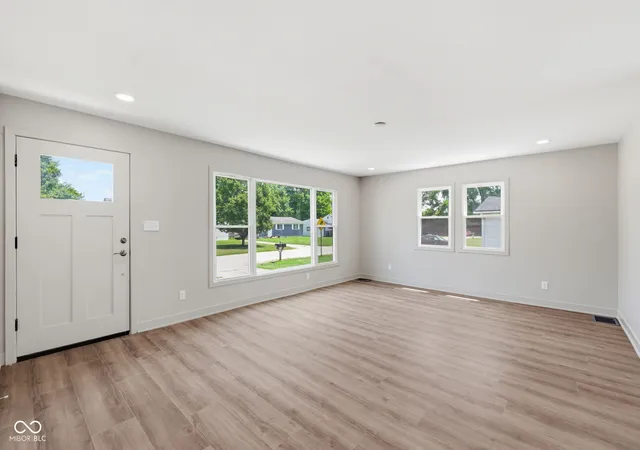 Photo 4 of Single family home for sale at 1238 S Centennial St, Indianapolis, IN 46241 | MLS# 22112251 | Listing updated on 2026-09-01