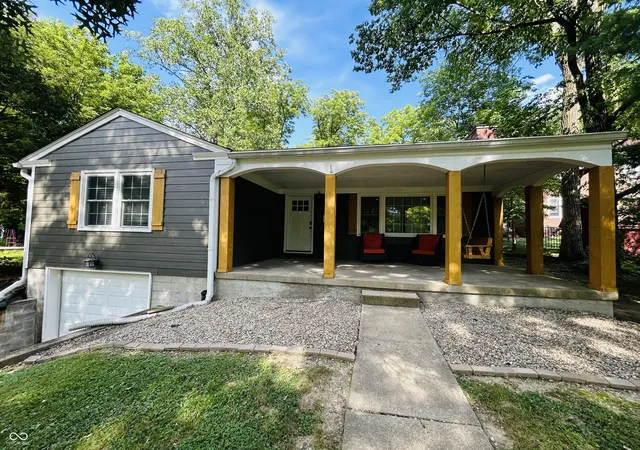 Homes for sale in Greencastle, IN | 307 Greenwood Ave, Greencastle, IN 46135 | MLS# 22112259