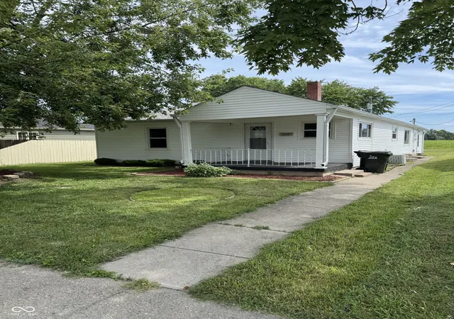 Homes for sale in Fortville, IN | 615 Poplar St, Fortville, IN 46040 | MLS# 22112265