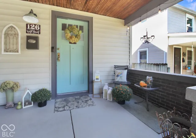 Photo 3 of Single family home for sale at 126 N Bosart Ave, Indianapolis, IN 46201 | MLS# 22112266 | Listing updated on 2026-10-16