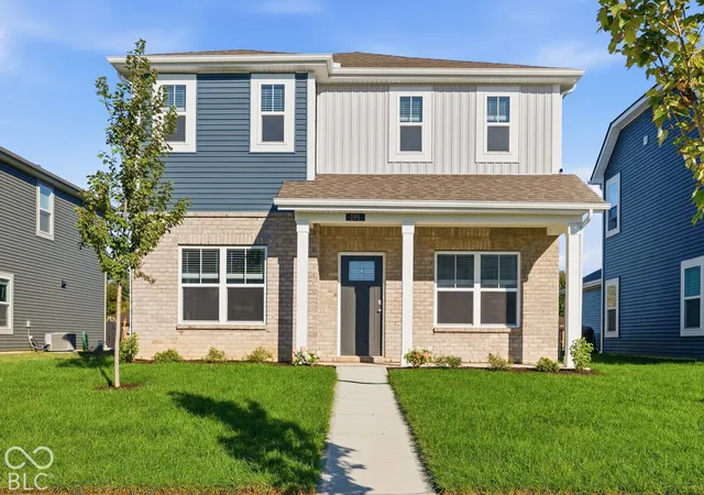Photo 1 of Single family home for sale at 195 Springfield Xing, Greenfield, IN 46140 | MLS# 22112268 | Listing updated on 2026-10-06