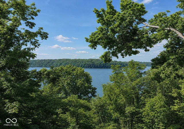2nd image of 2046 E Waters Edge Dr #23, Bloomington, IN 47401 | MLS# 22112274