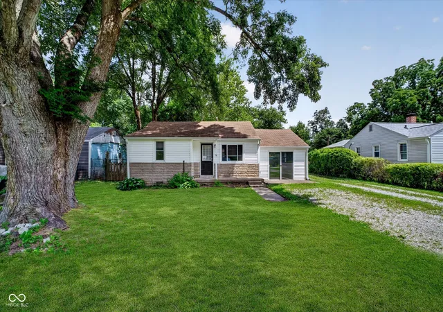 Homes for sale in Plainfield, IN | 14 Glenda Dr, Plainfield, IN 46168 | MLS# 22112299
