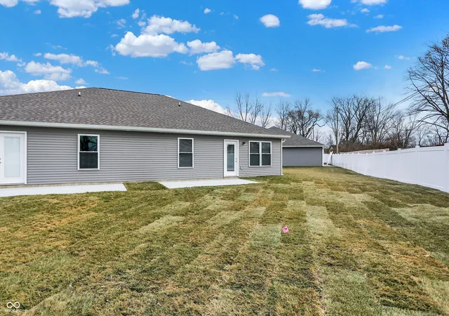 17th image of 1632 W Paula Dr, Columbus, IN 47201 | MLS# 22112315