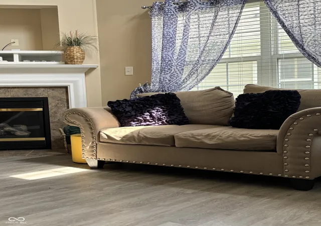 Photo 4 of Single family home for sale at 8077 Carina Dr, Indianapolis, IN 46268 | MLS# 22112329 | Listing updated on 2026-07-10