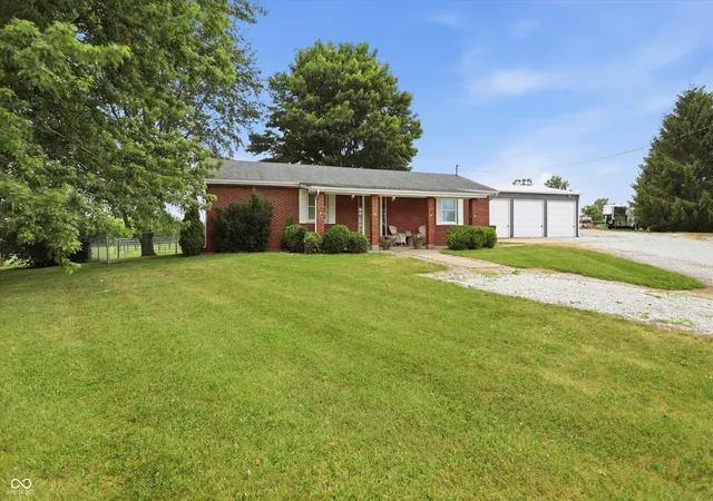 1st image of 23 W 1400 N, Alexandria, IN 46001 | MLS# 22112336