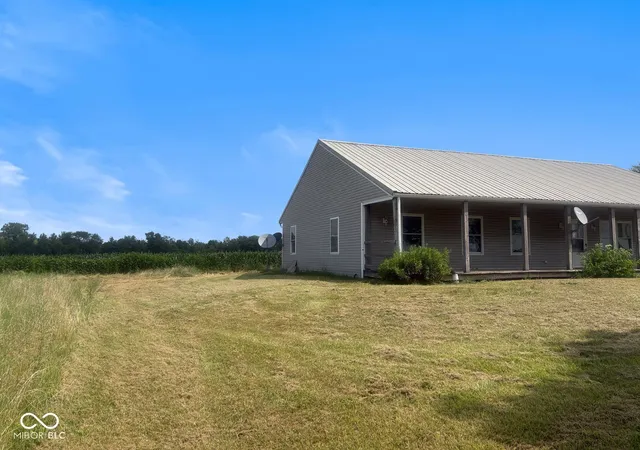 Photo 2 of Single family home for sale at 3602 E 1100 Road S, Flat Rock, IN 47234 | MLS# 22112342 | Listing updated on 2026-08-21