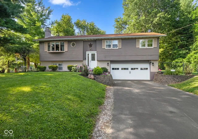 Photo 2 of Single family home for sale at 2356 W Us Hwy 36, Danville, IN 46122 | MLS# 22112357 | Listing updated on 2026-07-07
