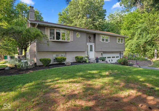 Photo 3 of Single family home for sale at 2356 W Us Hwy 36, Danville, IN 46122 | MLS# 22112357 | Listing updated on 2026-07-07