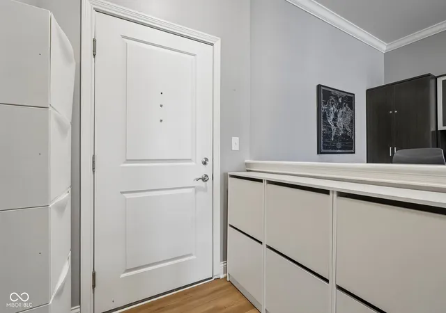 Photo 4 of Condo for sale at 355 E Ohio St #223, Indianapolis, IN 46204 | MLS# 22112360 | Listing updated on 2026-09-04