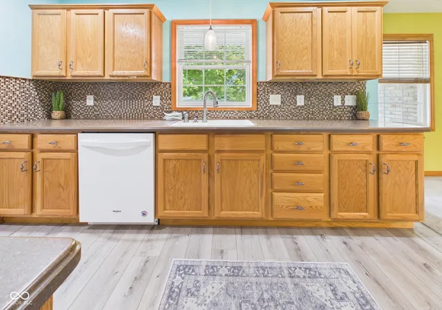 3rd image of 3419 Village Dr, Anderson, IN 46011 | MLS# 22112376