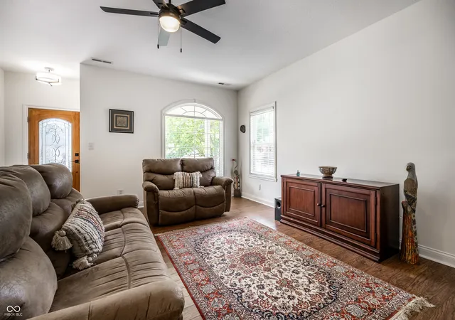 Homes for sale in Plainfield, IN | 3382 Nottinghill Dr E, Plainfield, IN 46168 | MLS# 22112378