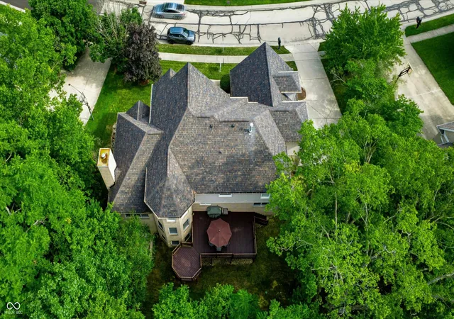 2nd image of 9330 E Timberline Dr, Indianapolis, IN 46256 | MLS# 22112380