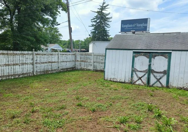 14th image of 905 Crescent Dr, Anderson, IN 46013 | MLS# 22112395
