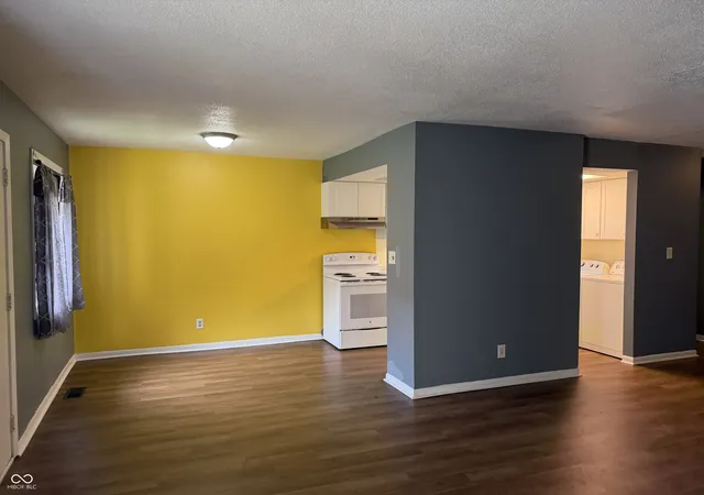 Photo 4 of Condo for sale at 2705 Del Prado Dr, Indianapolis, IN 46227 | MLS# 22112396 | Listing updated on 2026-08-19