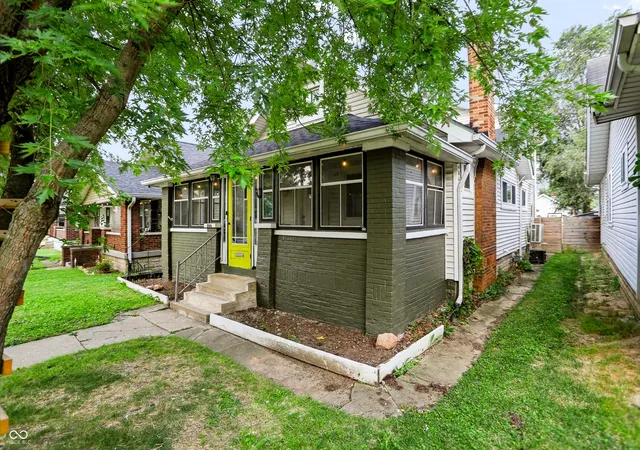 Photo 3 of Single family home for sale at 806 N Bosart Ave, Indianapolis, IN 46201 | MLS# 22112424 | Listing updated on 2026-09-23