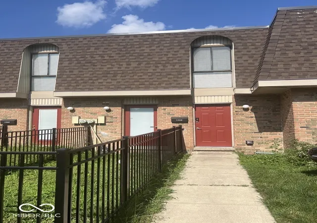Photo 1 of Condo for sale at 1358 Tishman Ln #1358, Indianapolis, IN 46260 | MLS# 22112427 | Listing updated on 2026-08-31
